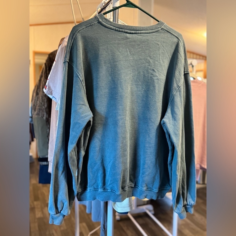 Urban Outfitters Brooklyn New York Blue Sweatshirt - Picture 2 of 4